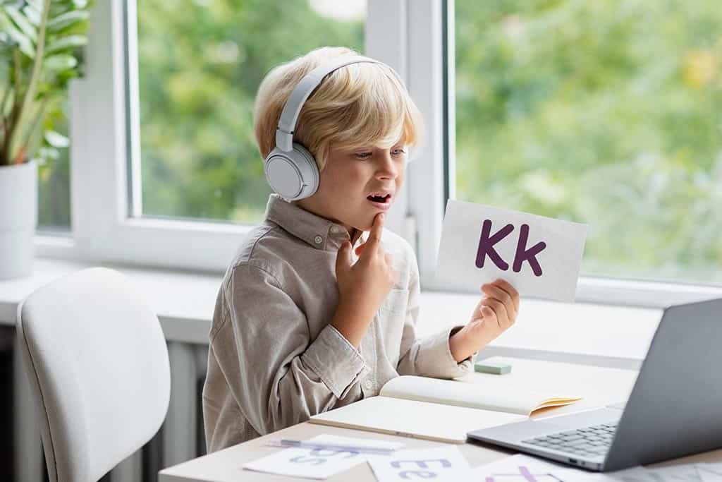 Make the kid aware of sounds